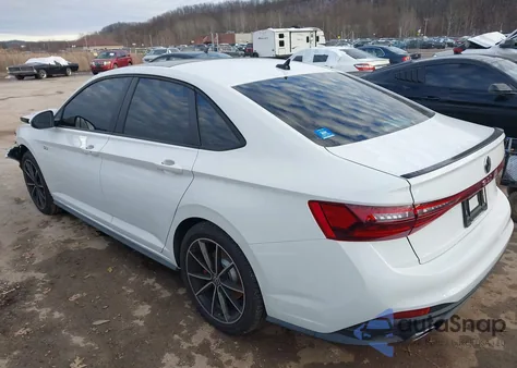 2025 Volkswagen Jetta Gli 2.0T Autobahn z USA, uszkodzony, nr VIN 3VW2T7BU7SM081665